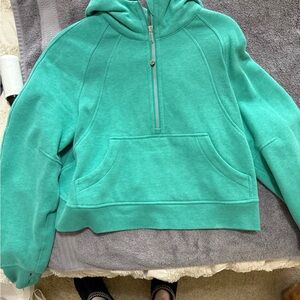 Womens lululemon hooded scuba